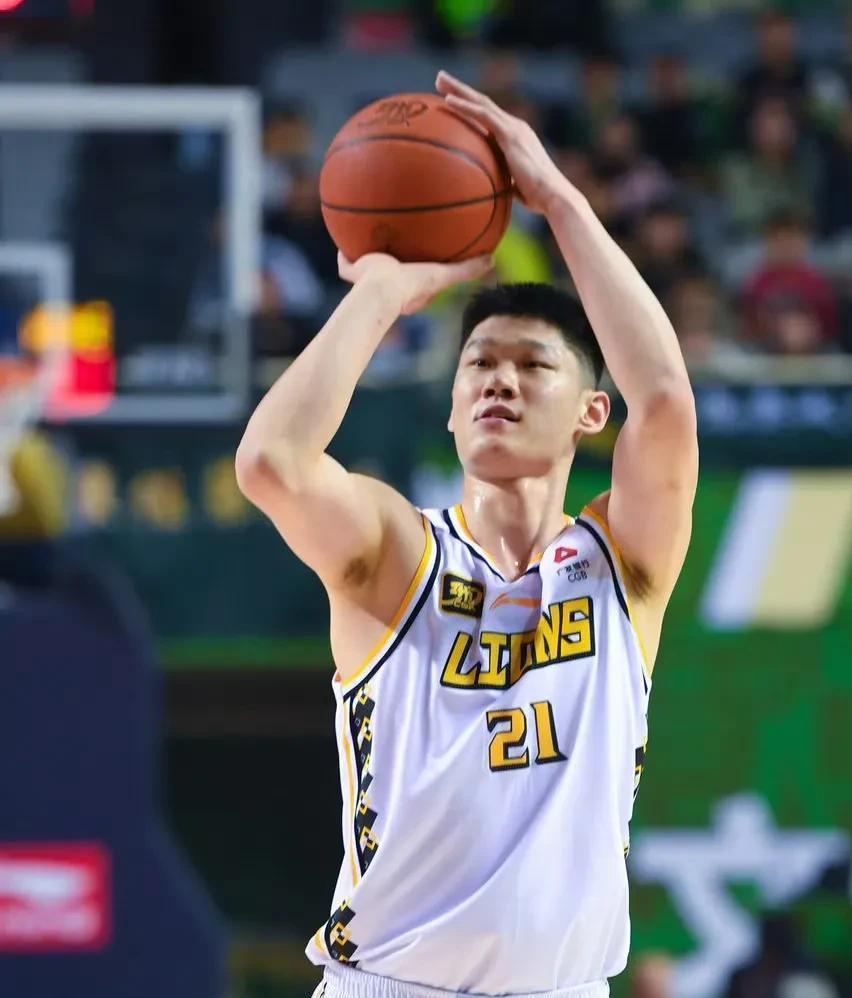 吉林男篮全队备战,为未来比赛做好准备的简单介绍 吉林男篮全队备战,为未来比赛做好准备的简单介绍