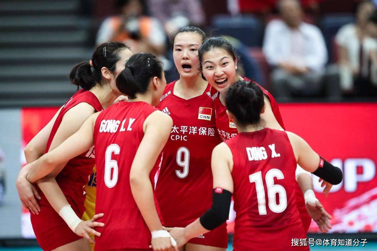 黄金一代球员积极备战,备受球迷期待 黄金一代球员积极备战,备受球迷期待