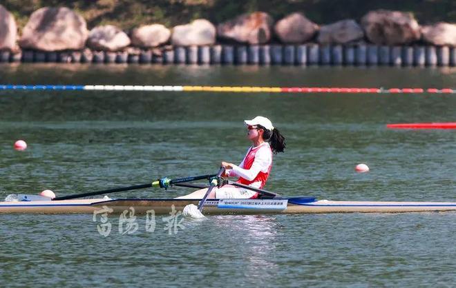 星空体育馆-阿联酋赛艇队员出色表现，呼风唤雨的简单介绍