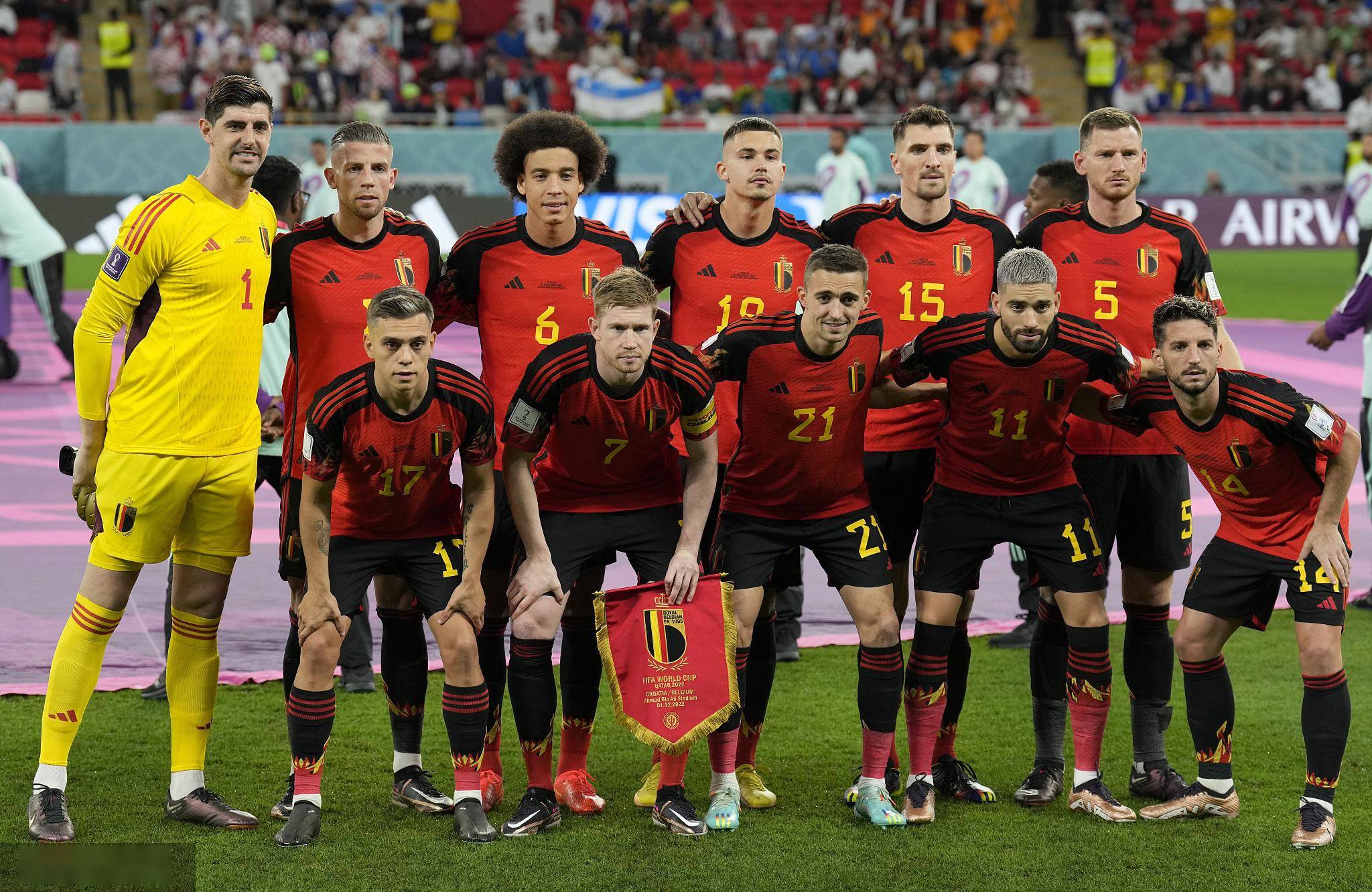 星空体育网站-比利时球员盲目进攻孰劣队员惨败号角吹响的简单介绍