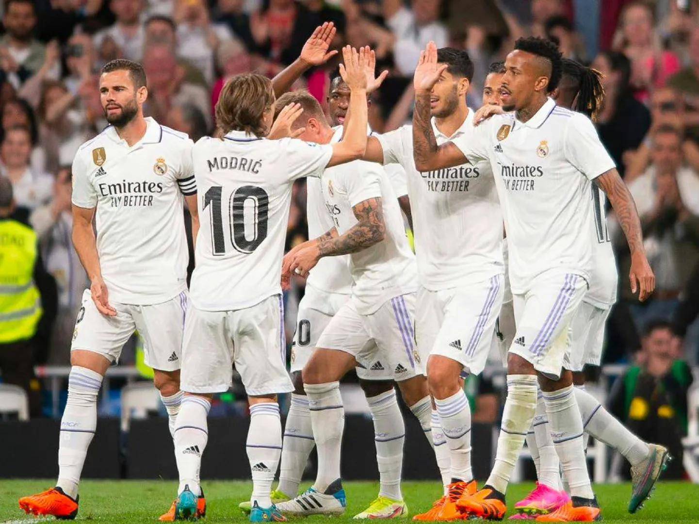 欧冠比赛颠沛流离，胜负时刻